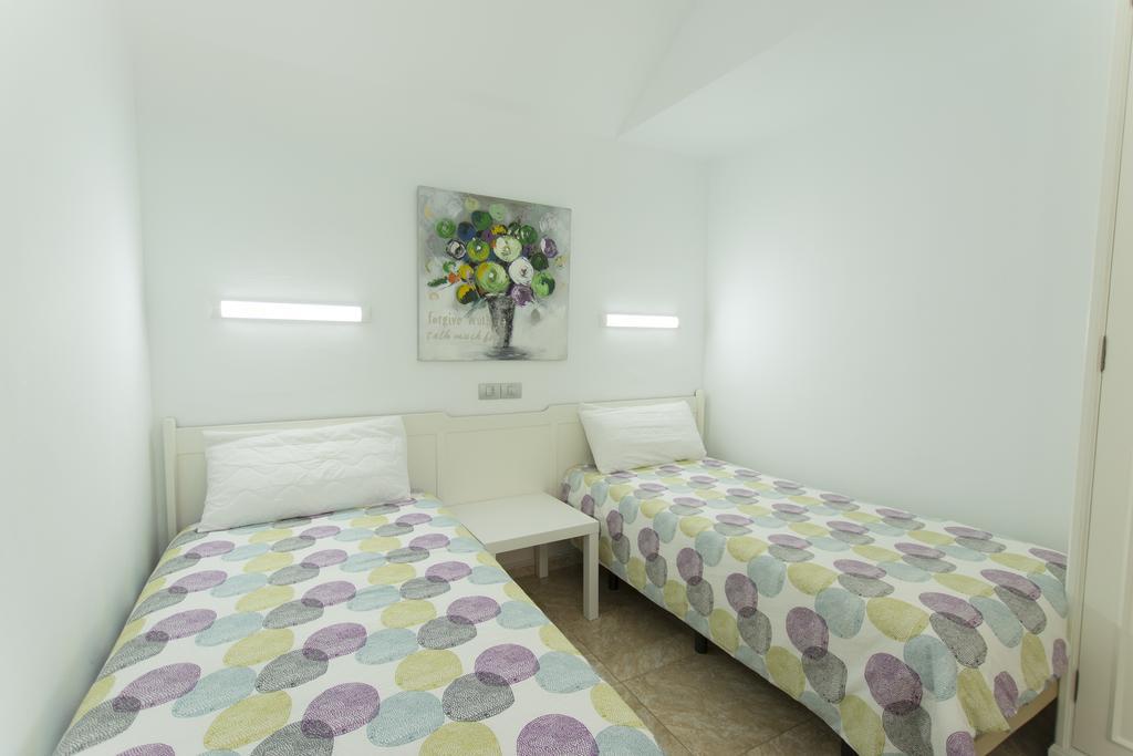 Serenity Garden Apartment Маспаломас Екстериор снимка